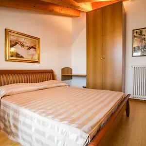 https://villa-gioiosa-piantedo.it-lombardy.com